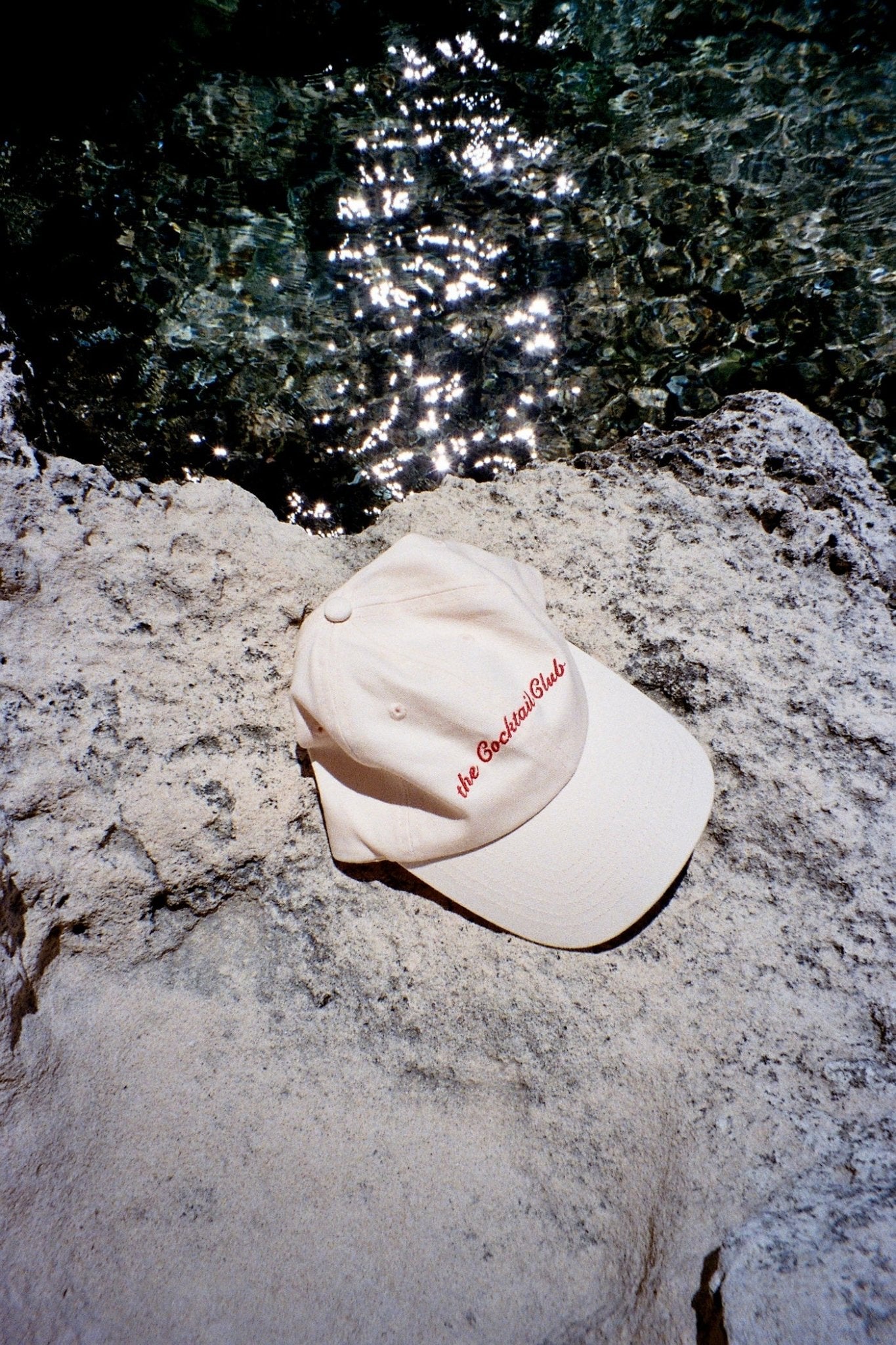 COCKTAIL CLUB - LOVEM - cap