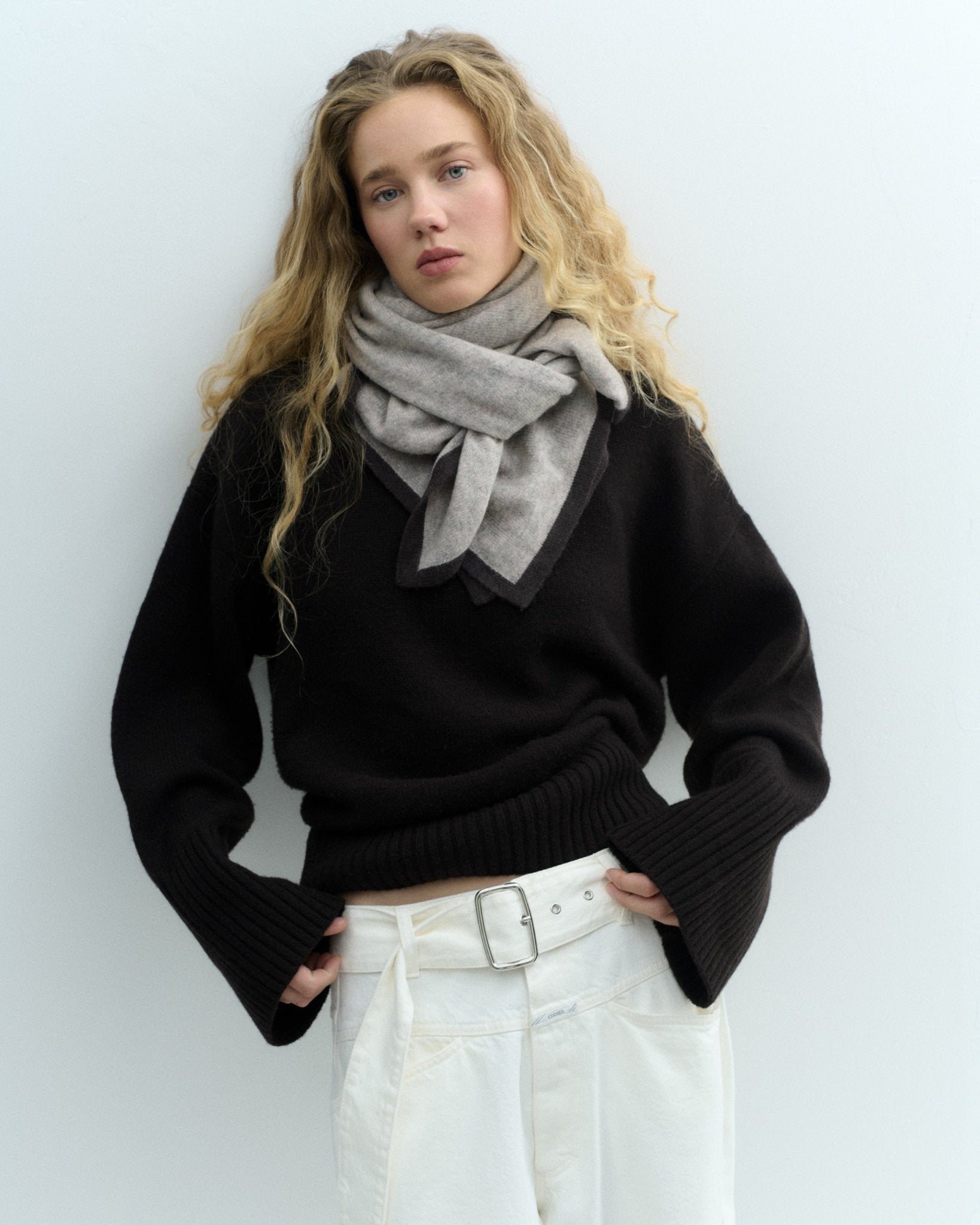 LOLA STOLA - grau / taupe - LOVEM - mütze