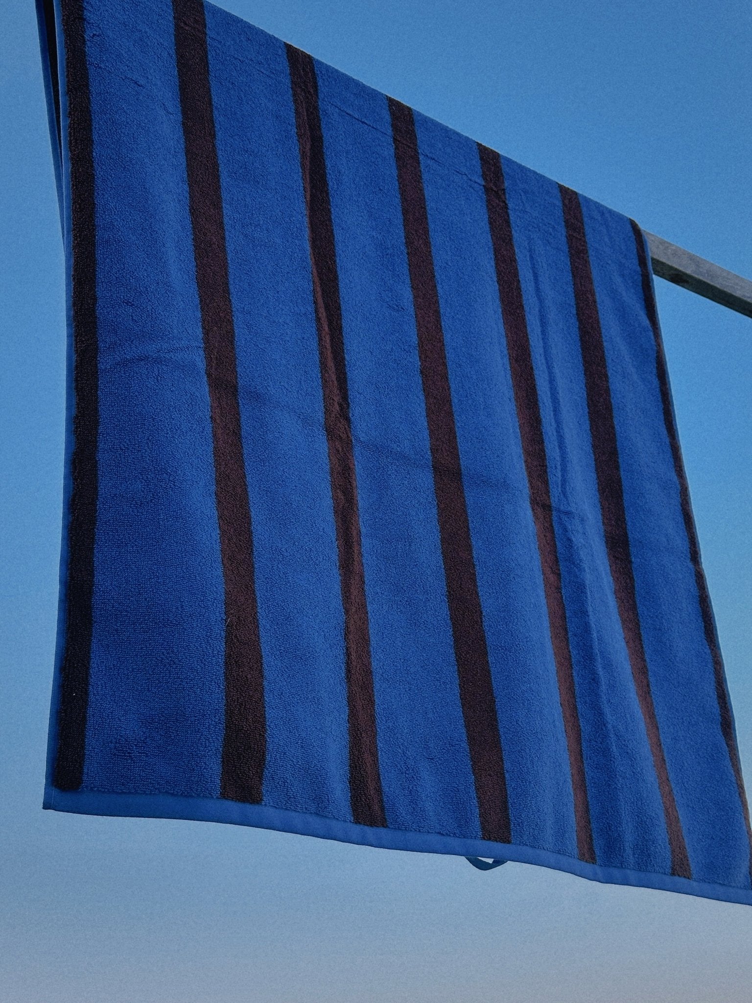 STRIPES Badetuch - LOVEM - Badetuch