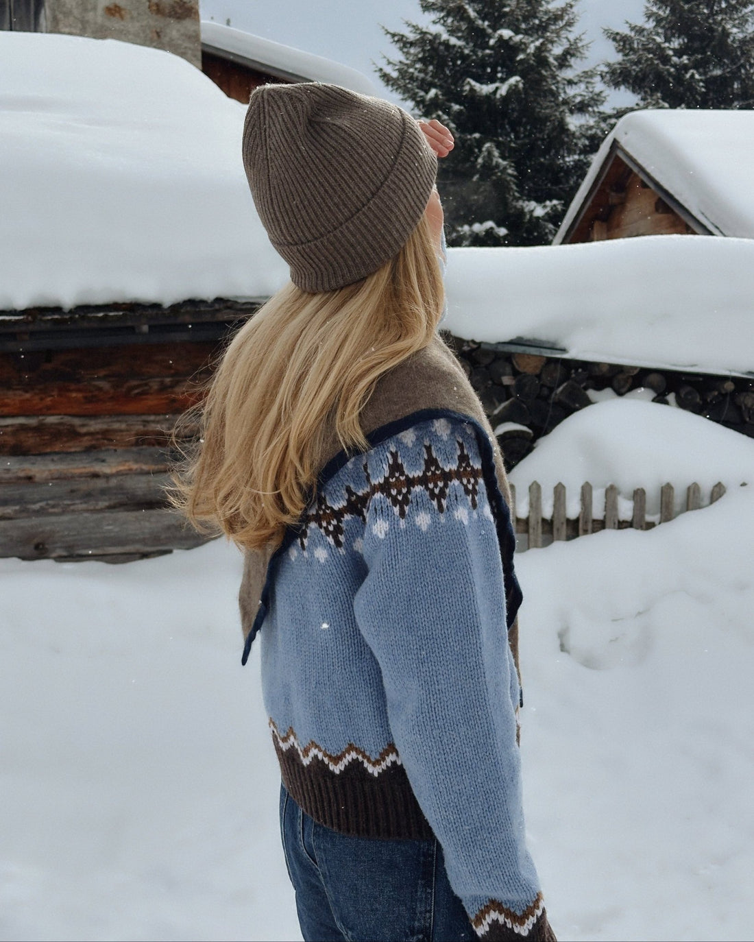 AMI Mütze aus Kaschmir - taupe - LOVEM - mütze