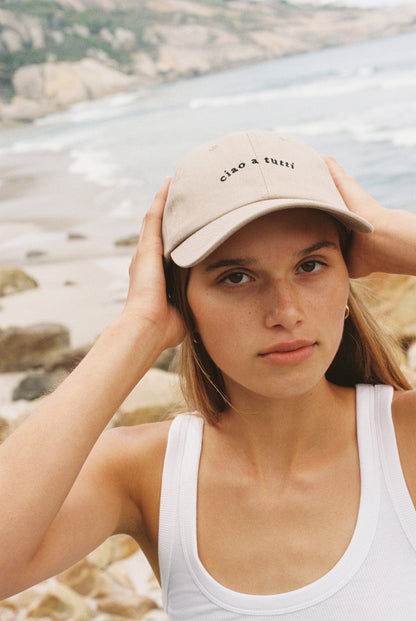 CIAO A TUTTI beige - LOVEM - cap