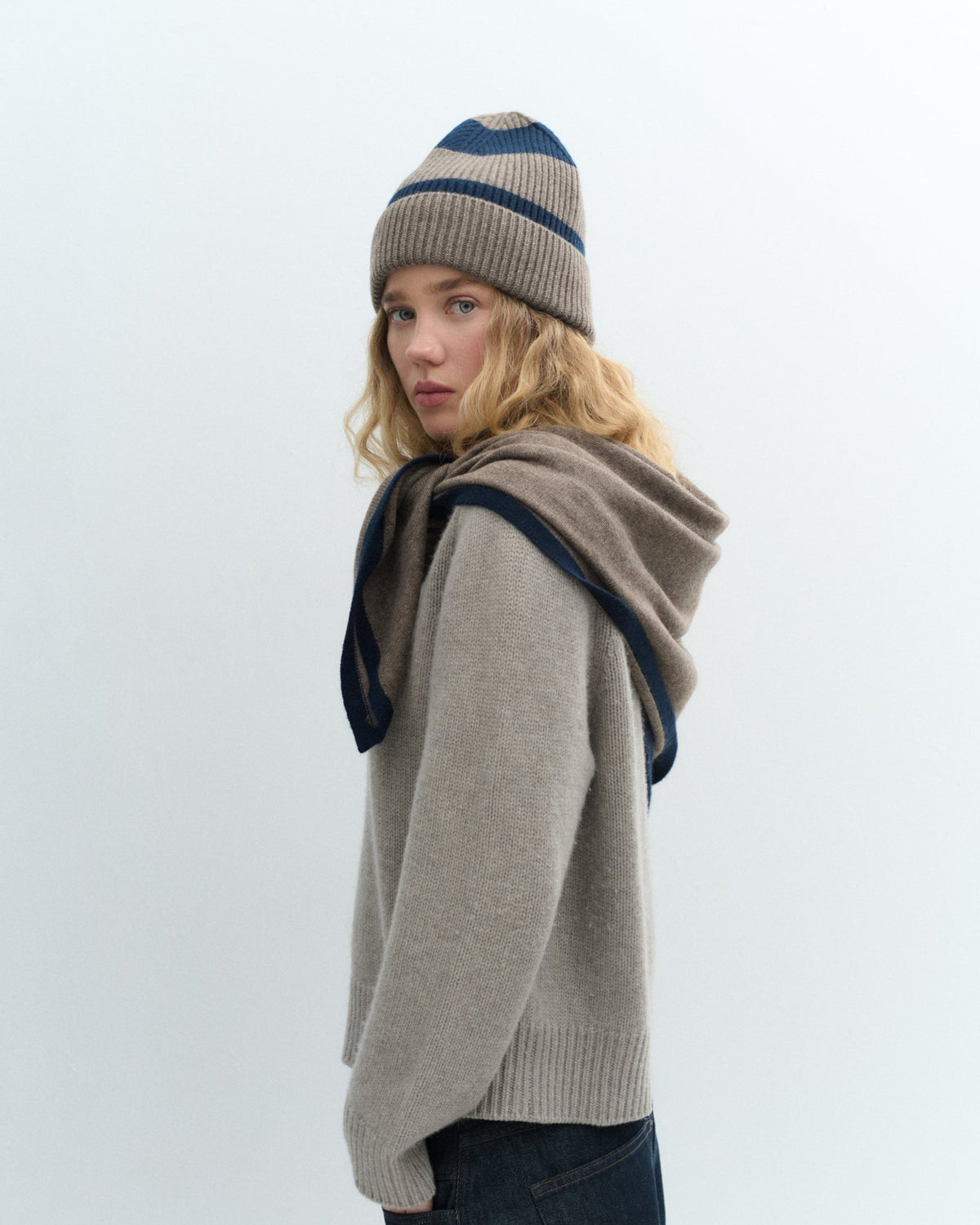 LOLA STOLA - taupe / blau - LOVEM - mütze
