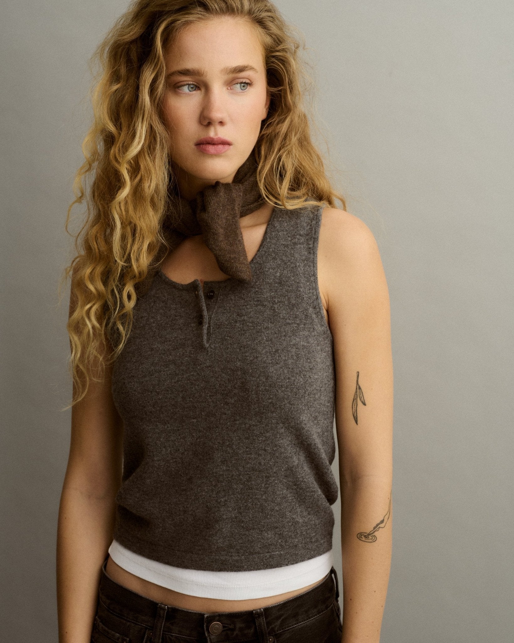 Mini Scarf - taupe - LOVEM - mütze