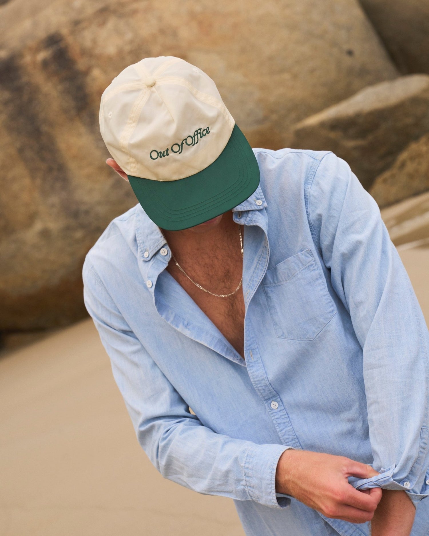 OUT OF OFFICE limited edition - LOVEM - cap